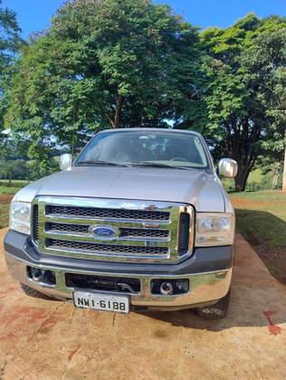 FORD F-250 3.9 XLT MAX POWER 4X4 CS DIESEL 2P MANUAL FORD F-250 3.9 XLT MAX POWER 4X4 CS DIESEL 2P MANUAL